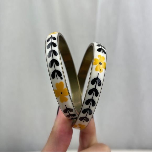 🚫SOLD🚫 NWOT Golden Yellow Flower Retro Bangle - Picture 12 of 16